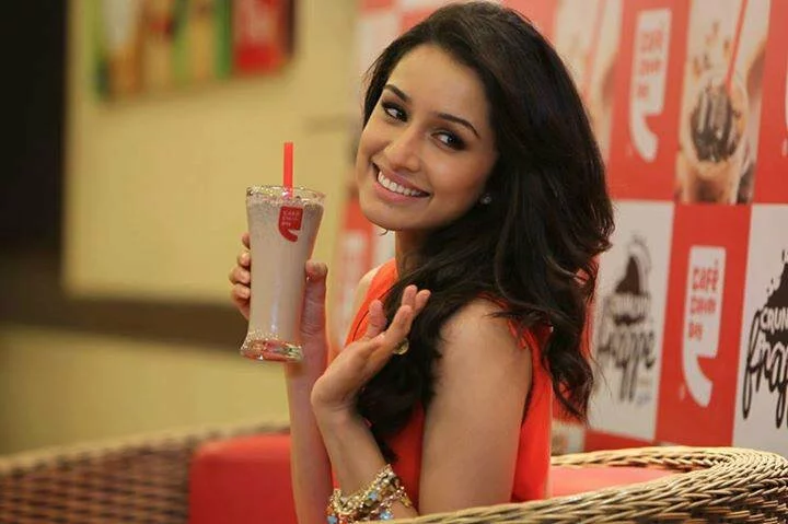Do You Know Shraddha Kapoor Used To Work In Coffee Shop Before Entering In Bollywood, Read Why!